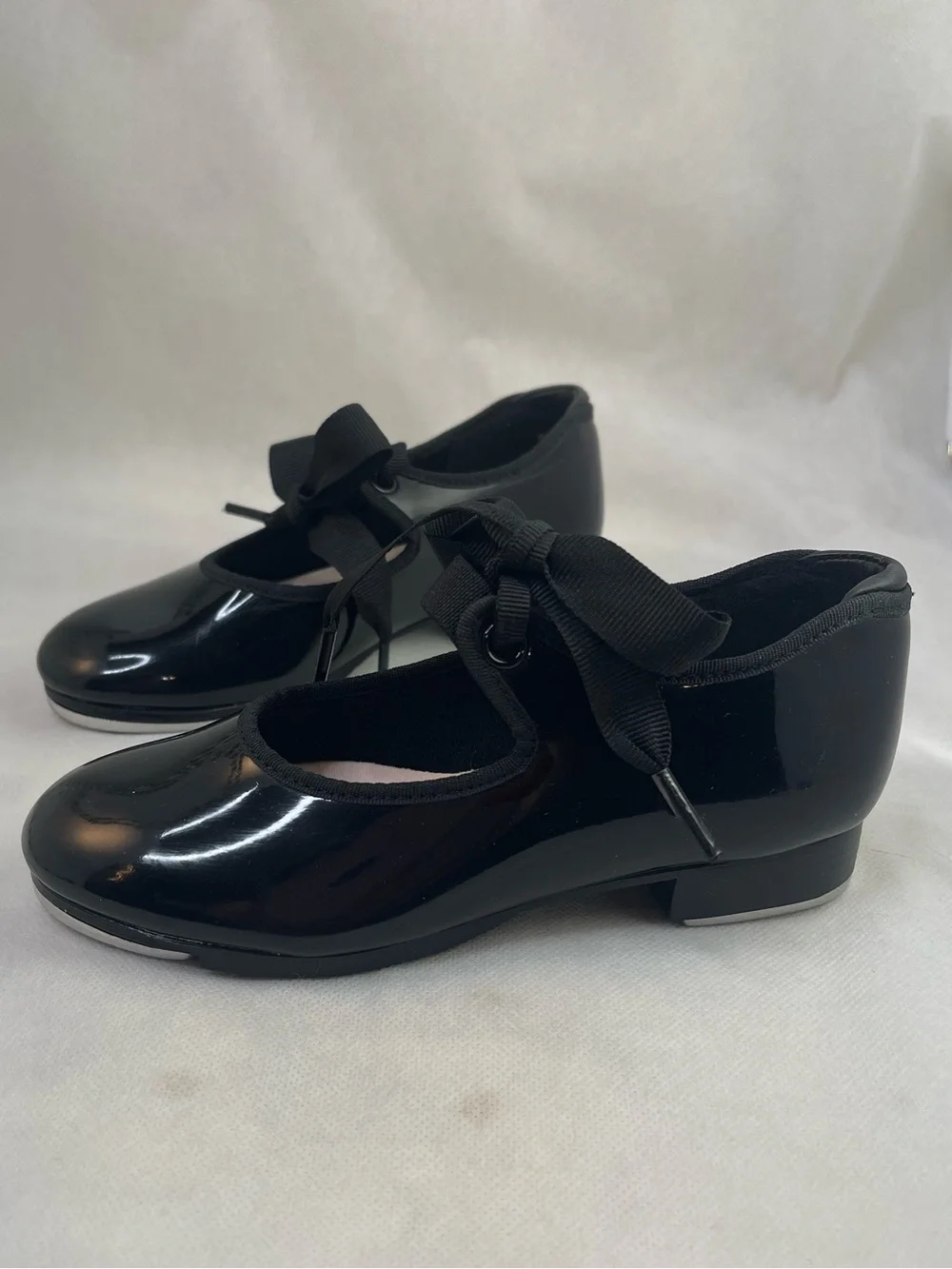 Capezio Girls Jr. Tyette Tap Shoe, Black Patent, 12 M US Little kids